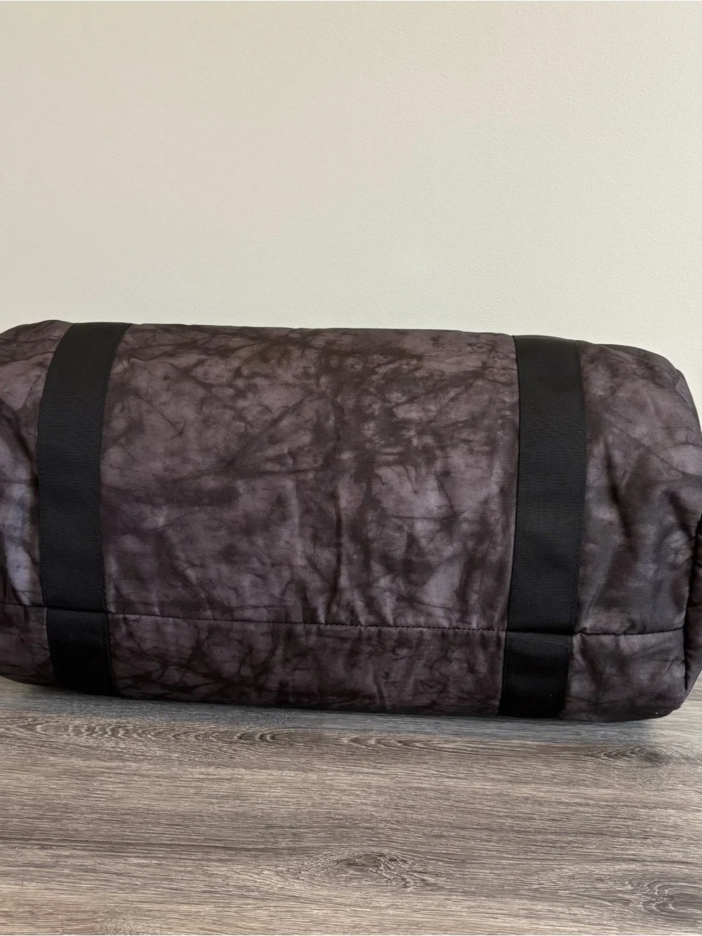 Burton spacious duffel